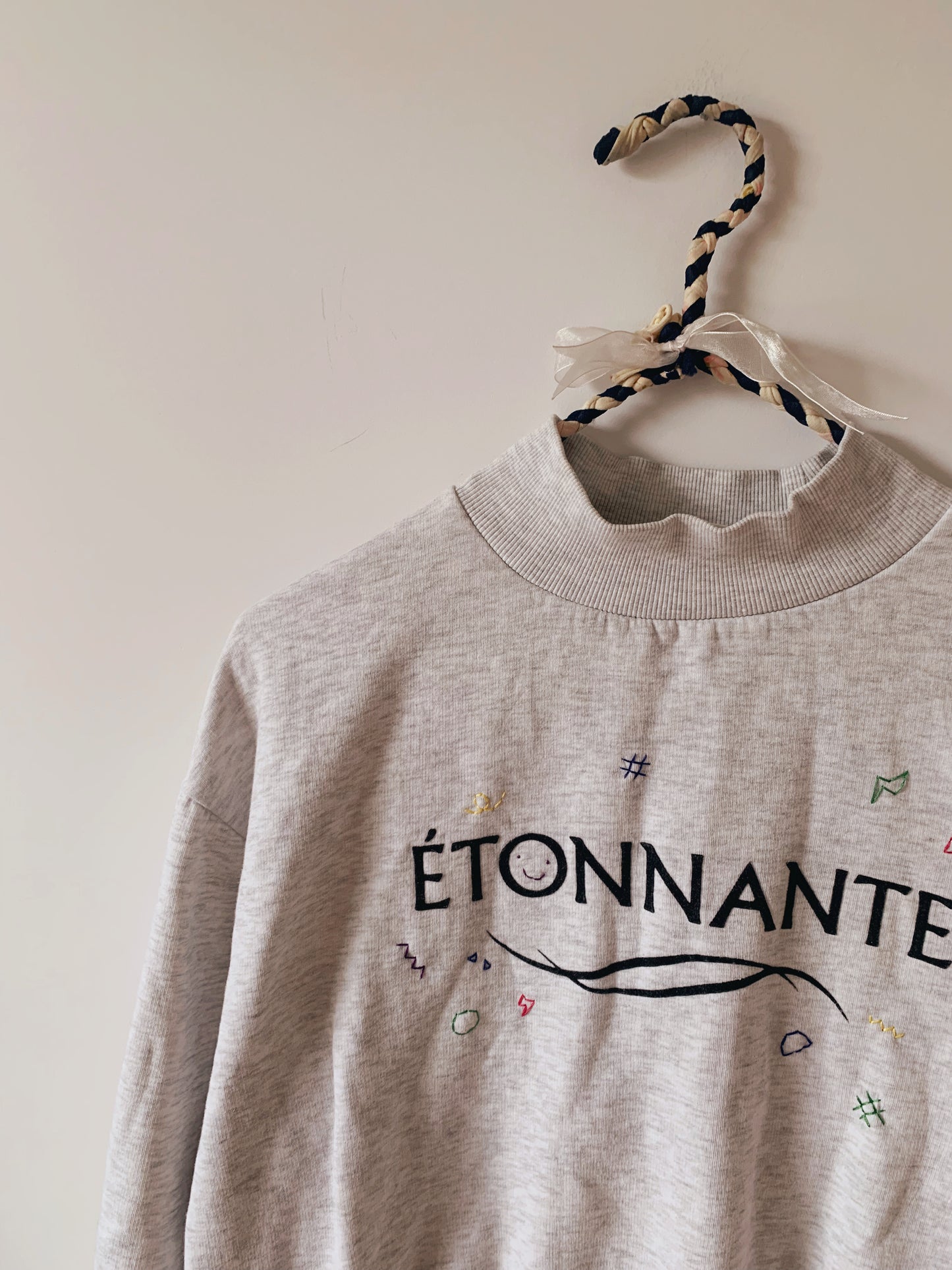 Crewneck upcyclé Étonnante